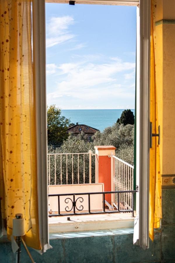 Gambero Nero Hotel Tellaro Luaran gambar