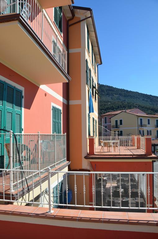 Gambero Nero Hotel Tellaro Luaran gambar